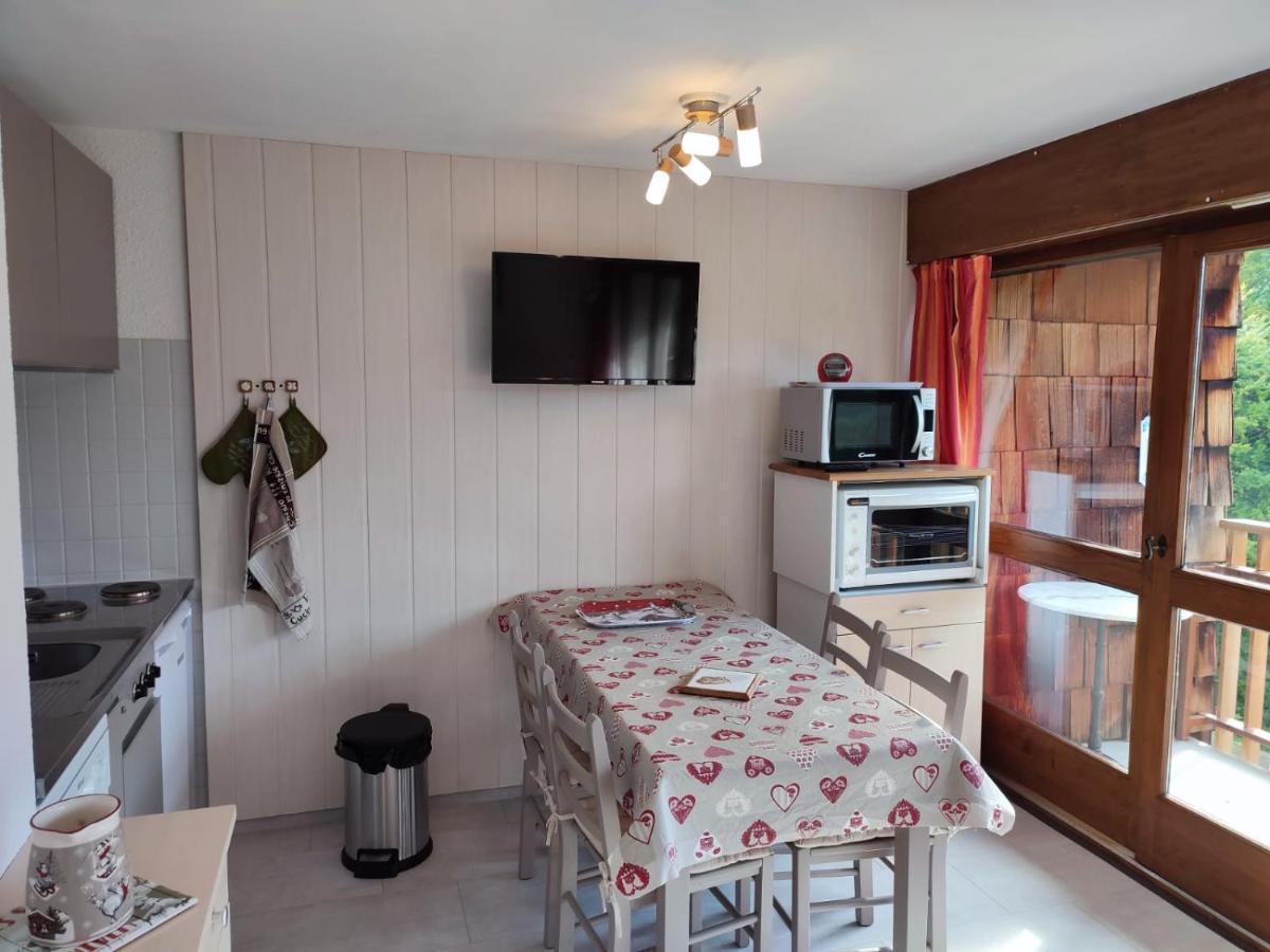 Coquet Studio De 4 Personnes Aux Carroz - Balcon Et Wifi Les Carroz d'Araches Exterior foto